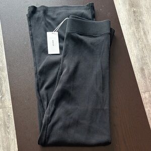 MWT Buck Mason Women’s Medium Black Surplus Rib Weekender Pant Retail $98